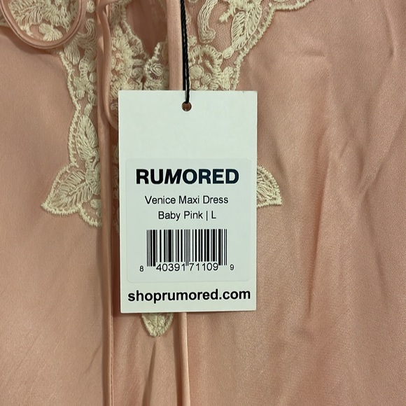 Rumored Venice Maxi Dress - Picture 4 of 10